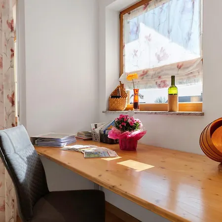 Haus Am Ettenberg Apartamento *